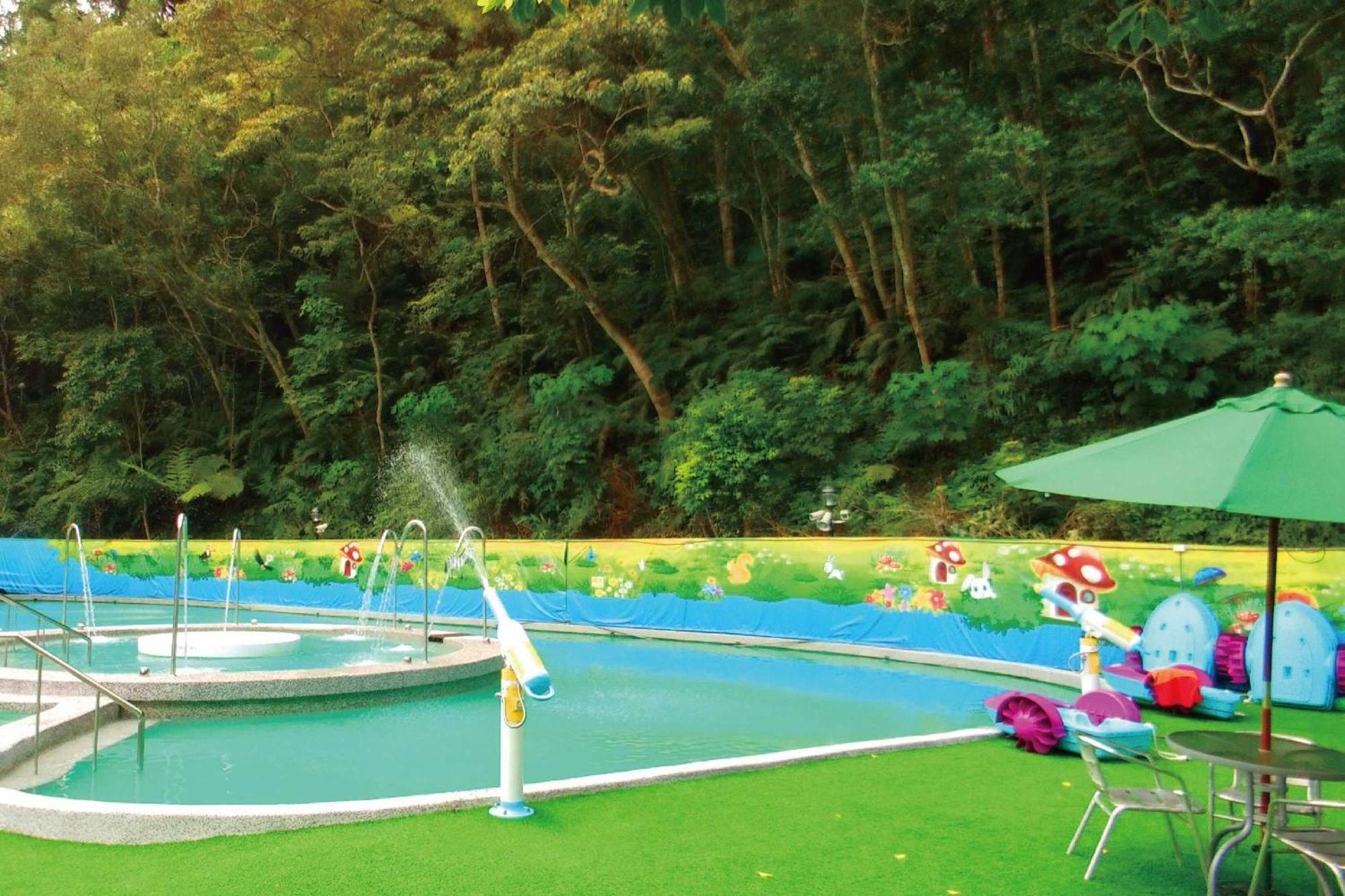 Uni-Resort Mawutu Guanxi Exterior photo